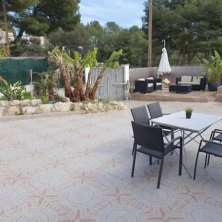 Ferienhaus Alojamiento Con Piscina Privada